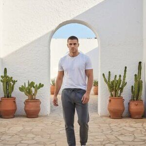 PUMA GREY SWEATPANTS